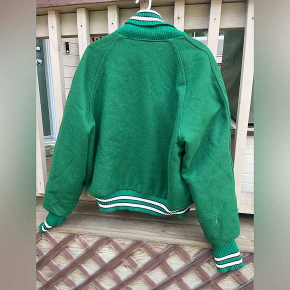 🍓 Vintage 90s Varsity Jacket🍊Size: Mens XL
🍋 Brand: Holloway, Mint condition! - Picture 8 of 8